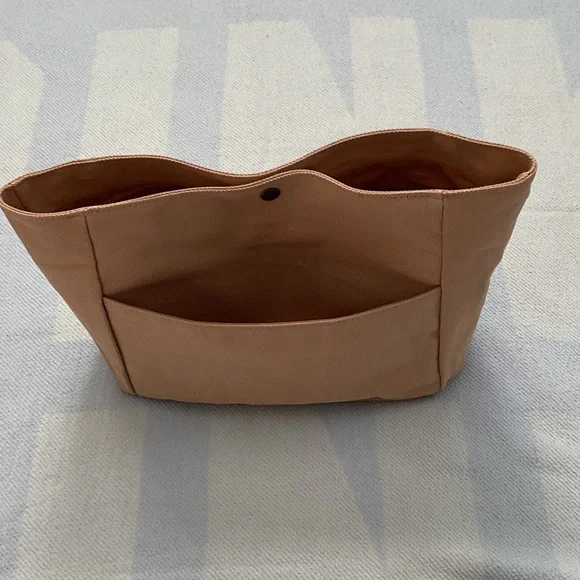 Portland Leather Goods Medium Classic Canvas Purse Organizer - Picture 4 of 9